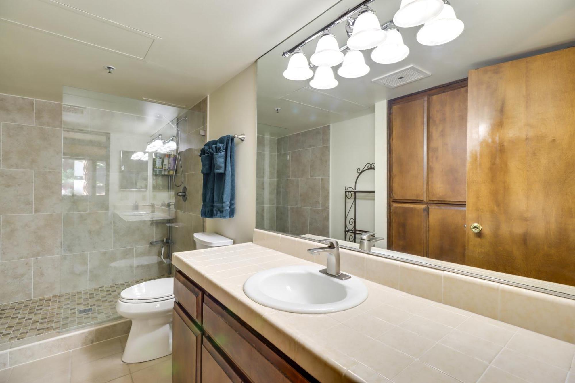 Incline Village Condo With Balcony 1 Mi To Trail! Exterior photo